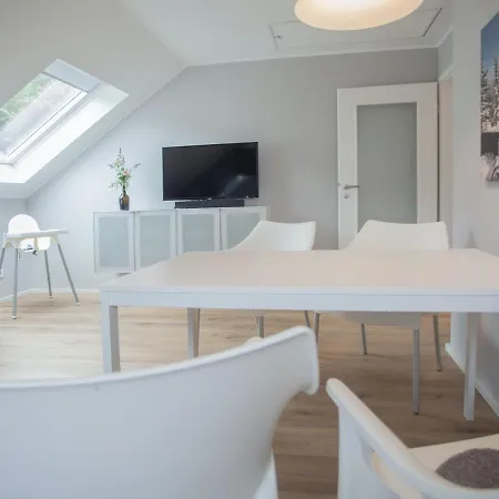 Apartment Chic In Niedersfeld Close To Hillebachsee